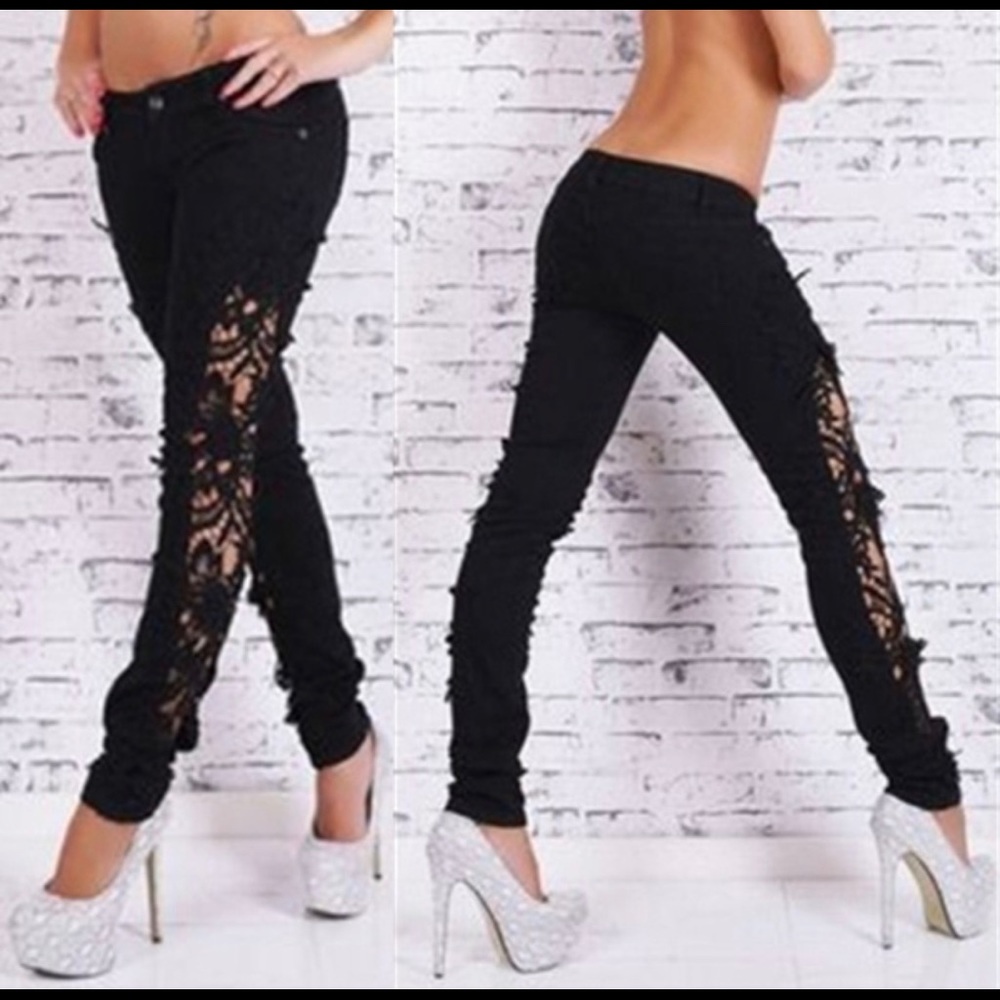 Skinny Distressed Jeans - Picture 7 of 8